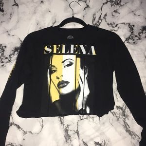 Selena Crop Top🤍